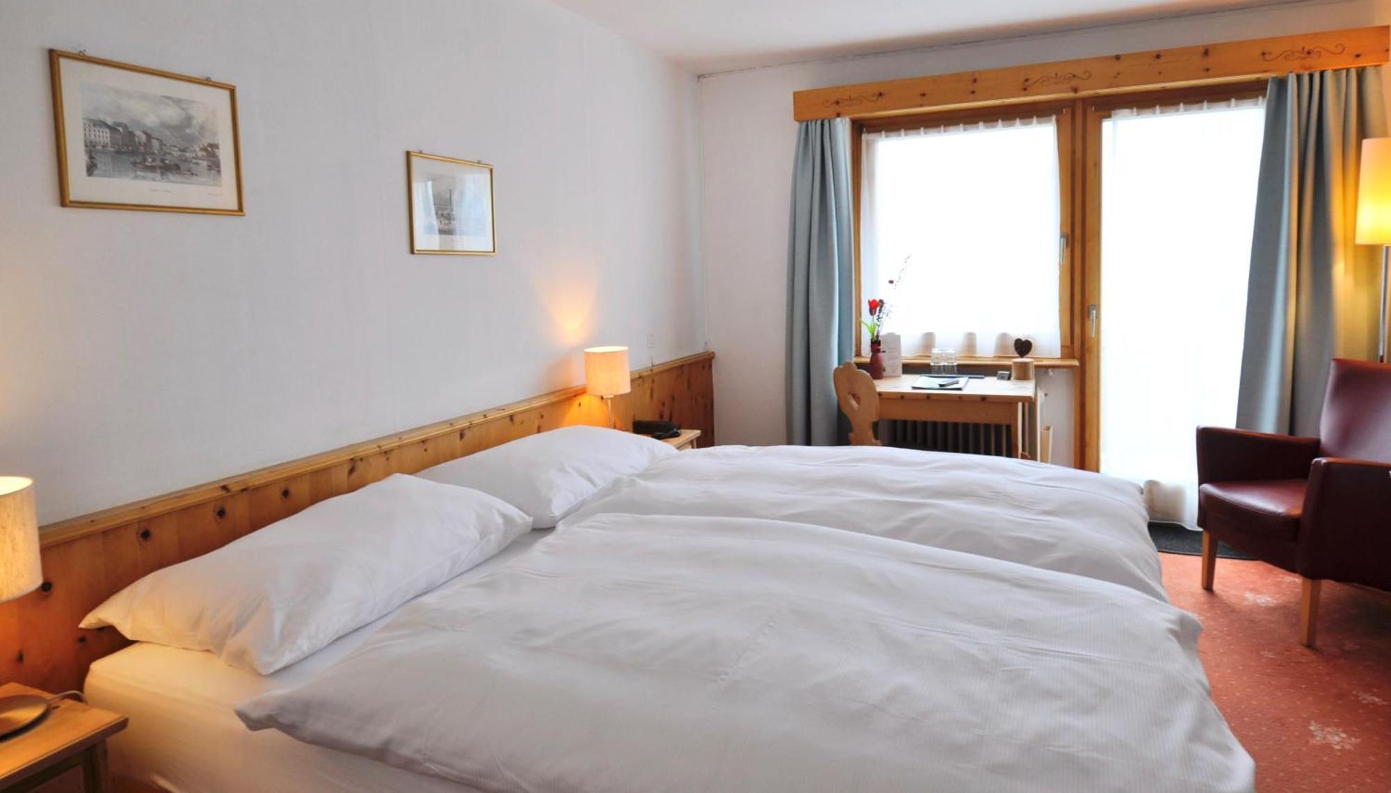 Hotel Bernina Понтрезіна Екстер'єр фото
