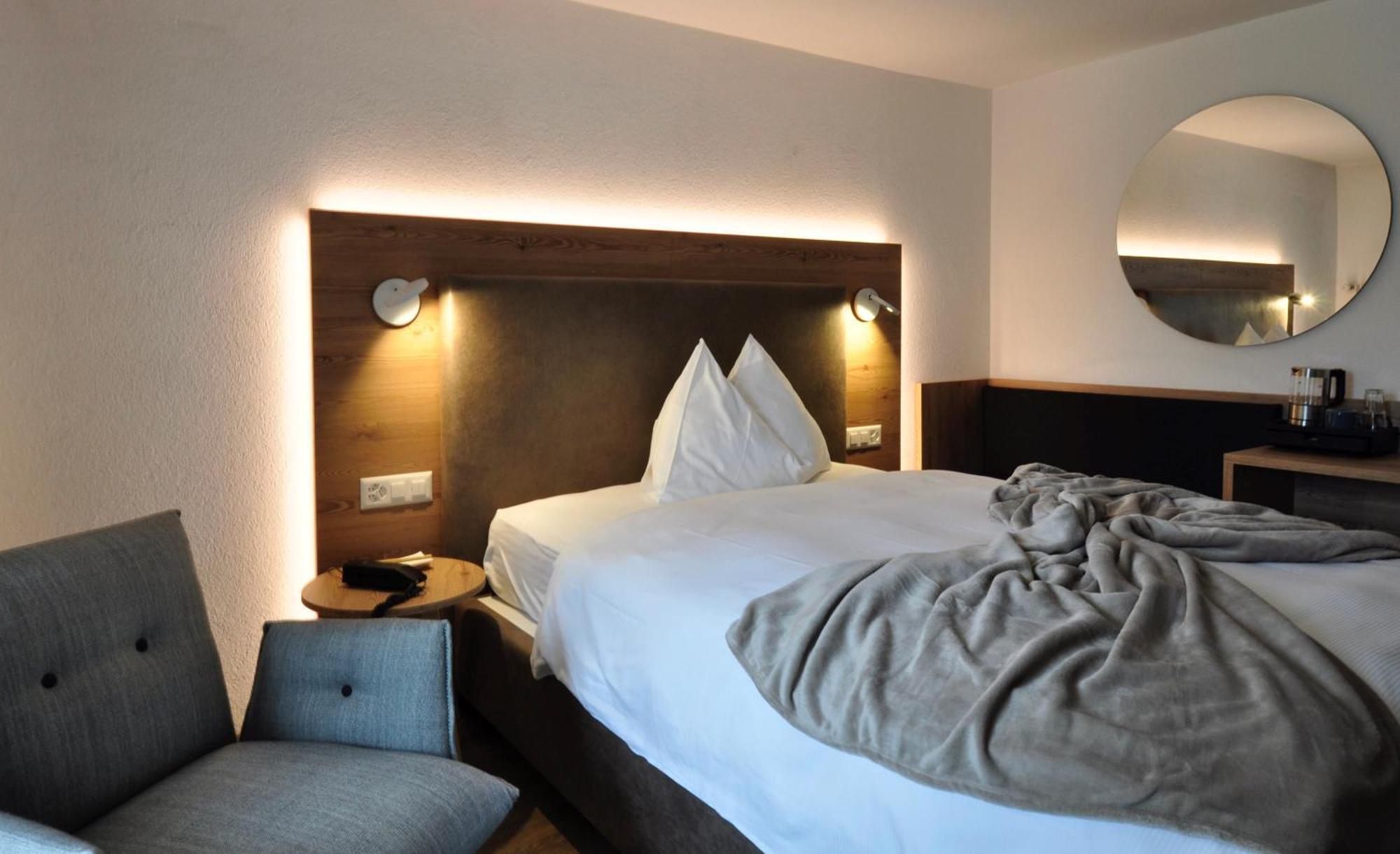 Hotel Bernina Понтрезіна Екстер'єр фото