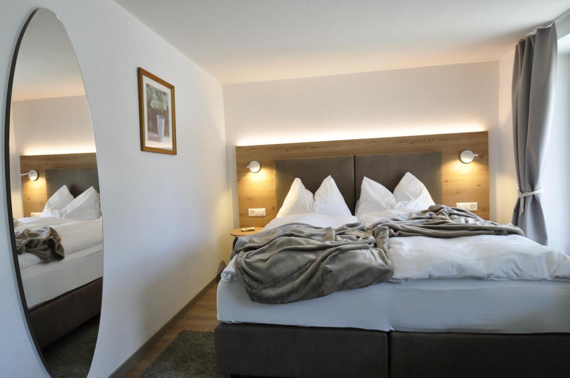 Hotel Bernina Понтрезіна Екстер'єр фото