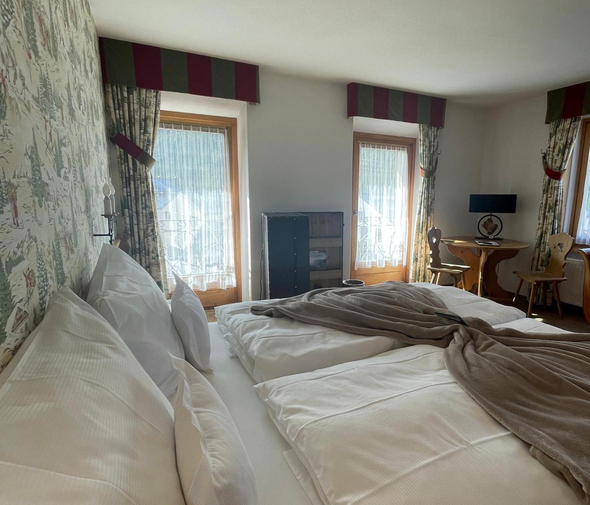 Hotel Bernina Понтрезіна Екстер'єр фото