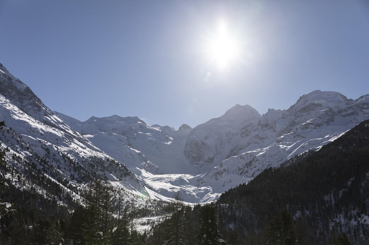 Hotel Bernina Понтрезіна Екстер'єр фото