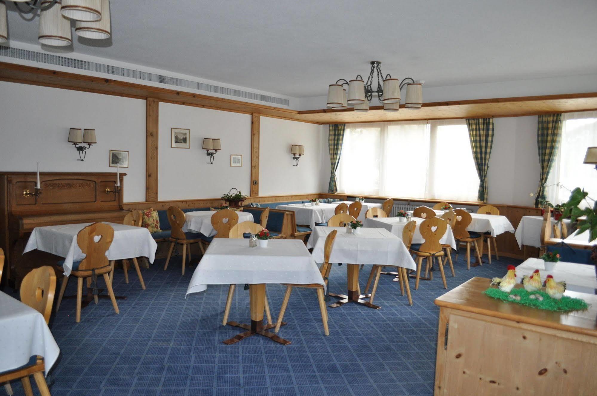 Hotel Bernina Понтрезіна Екстер'єр фото